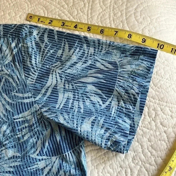 100% Cotton Men's Button Down Shirt Camp Small Blue Tropical Print Pocket Beach - Picture 13 of 16